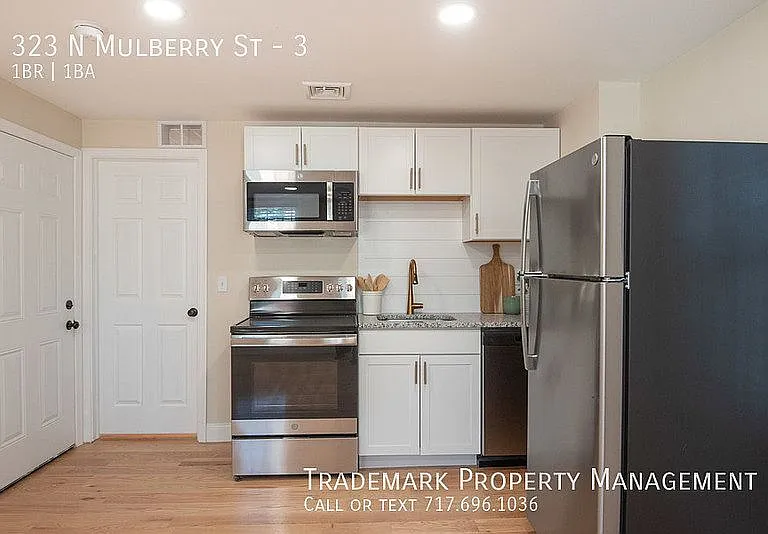 323 N Mulberry St #3 — Photo 3