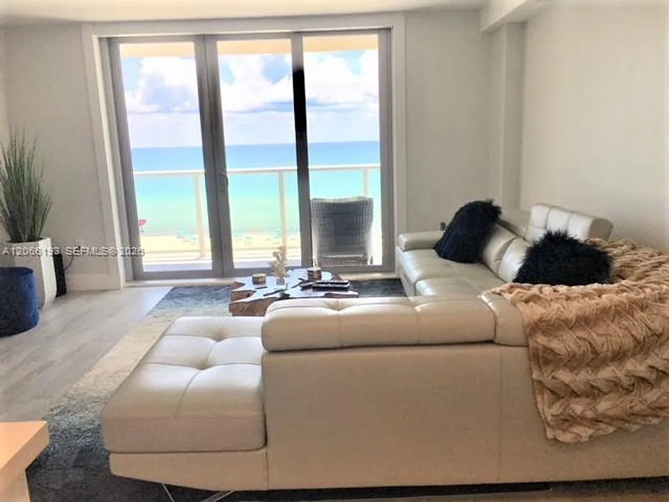 5701 Collins Avenue Cu #808
