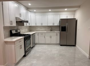 15041 Roosevelt Ave #1, Flushing, NY 11354