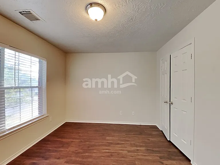 7015 Atasca Creek Dr — Photo 19