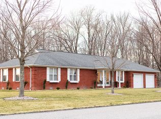 370 Muriel Dr, Scottsburg, IN 47170