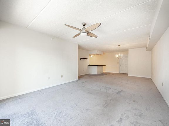 5th image of 331 Brandon Rd W