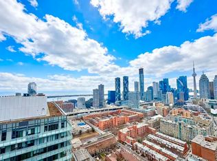 180 Front St E #3909, Toronto, ON M5A 4N3