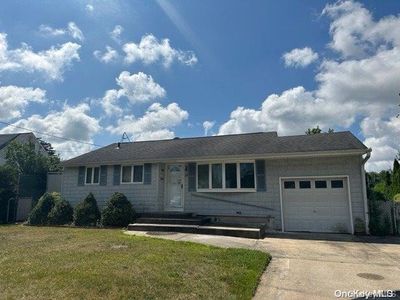 30 Eugene Drive, Kings Park, NY, 11754
