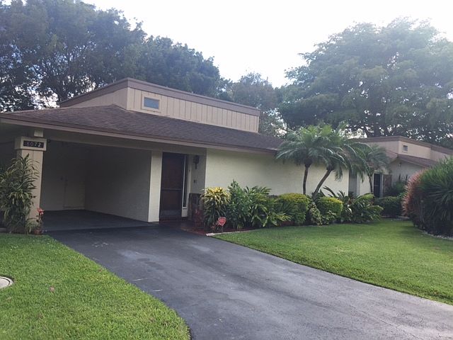 1st image of 8072 Princess Palm Cir #29