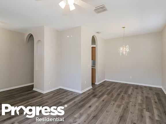 5th image of 3207 Downan Point Dr