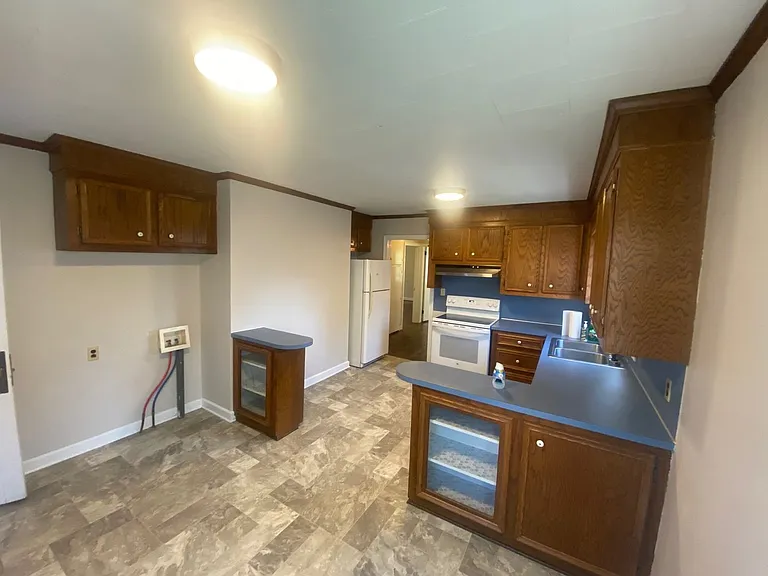 406 Winecoff School Rd — Photo 11