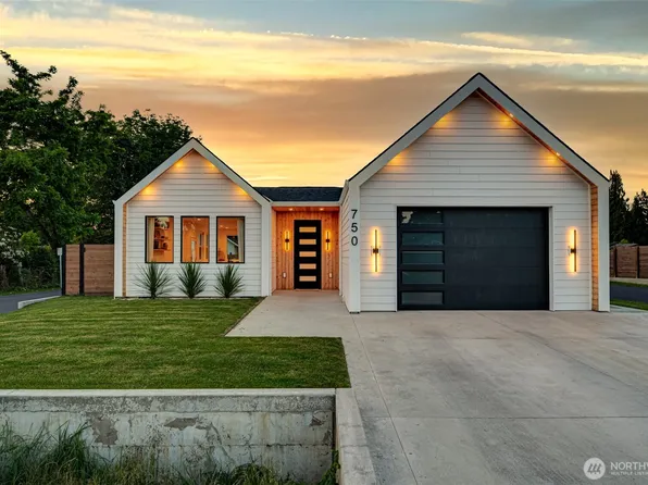 750 Washington Street, Woodland, WA 98674