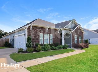 1424 Mountain Laurel Ln, Moody, AL 35004