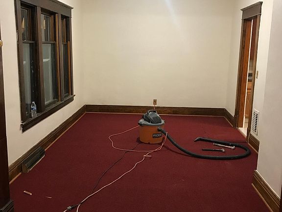 3rd image of 1066 Kensington Ave #1