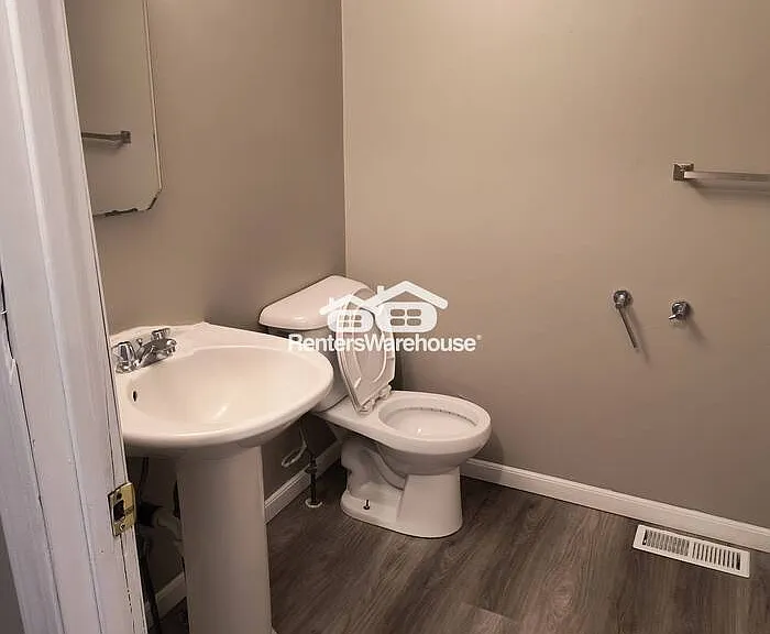 1611 Glenwood Ave #1 — Photo 13
