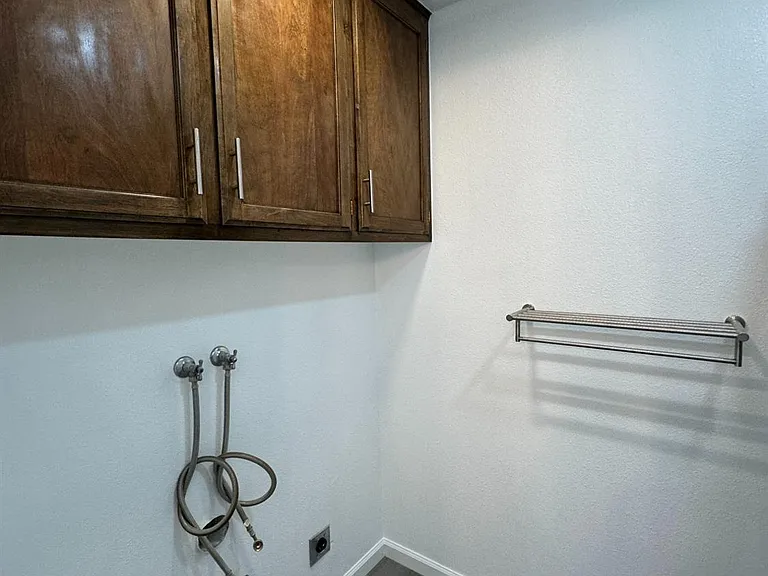 1415 E Rialto Ave #104 — Photo 14