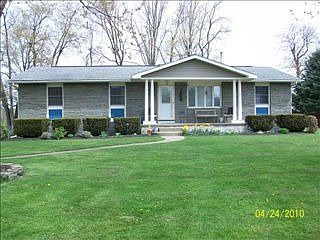 1st image of 11 Hayes Dr
