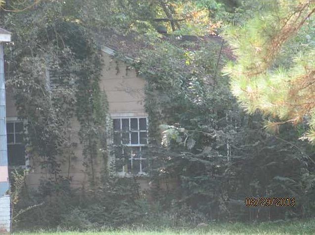 1st image of 3062 Greenwood Ave