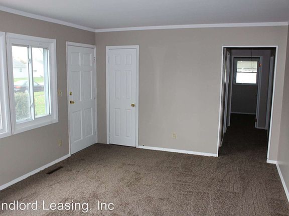 2nd image of 4521 Norfolk Ave