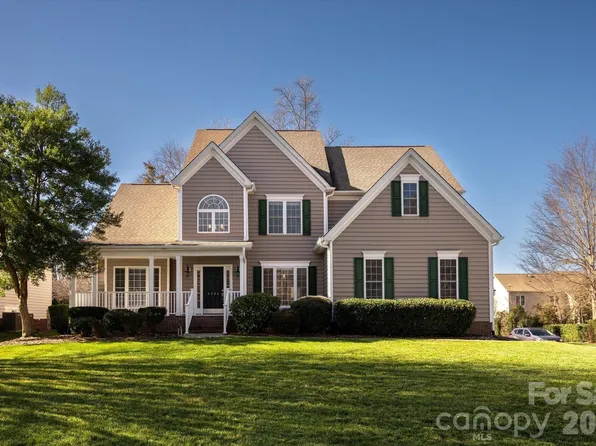 8900 Wakefield Ln, Waxhaw, NC 28173