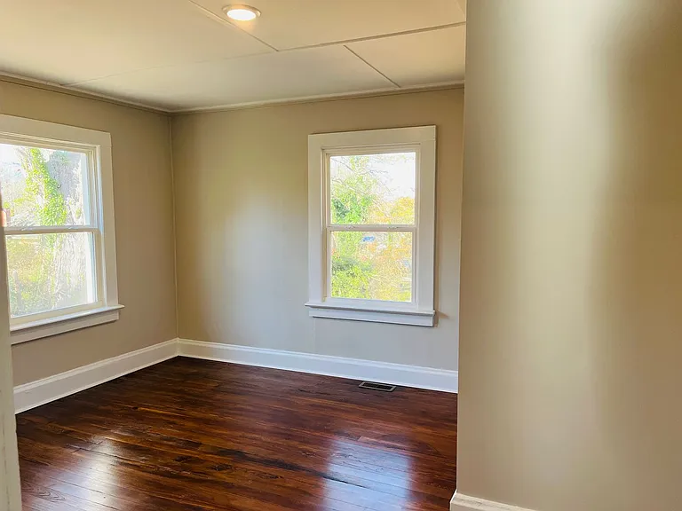 152 Fairview Dr — Photo 13
