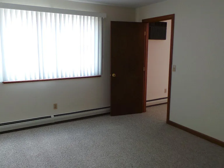 68 Woonasquatucket Ave — Photo 11