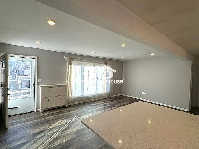 7908 W 31st St — Photo 5