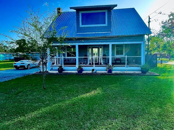 411 N ANDERSON Street, Bunnell, FL 32110