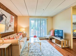 Queen Annes Gate Apartments, East Weymouth, MA 02189