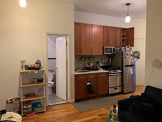 Rented by Premier Metro Realty Corp