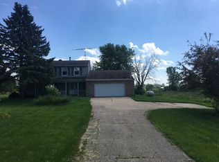 15409 Saint Patrick Rd, Woodstock, IL 60098