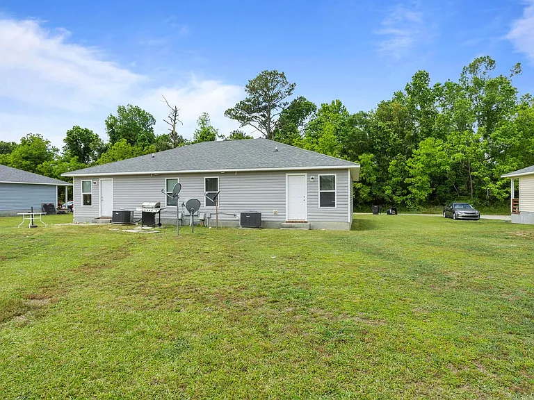 140 Lain Mark Dr — Photo 21