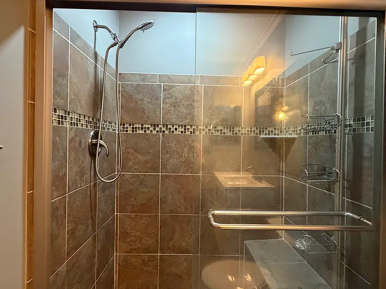 1103 Broadford Dr — Photo 38