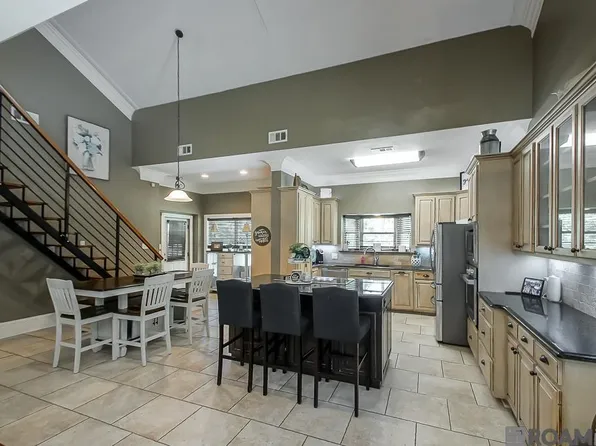 10373 Gurney Rd, Baker, LA 70714