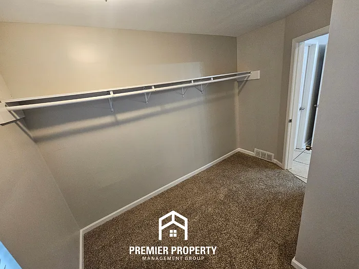 2933 Billy Cross Dr — Photo 13