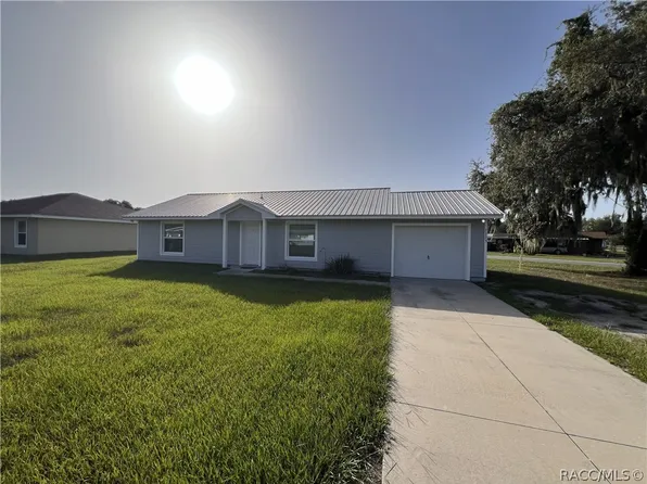 2223 County Road 445, Lake Panasoffkee, FL 33538