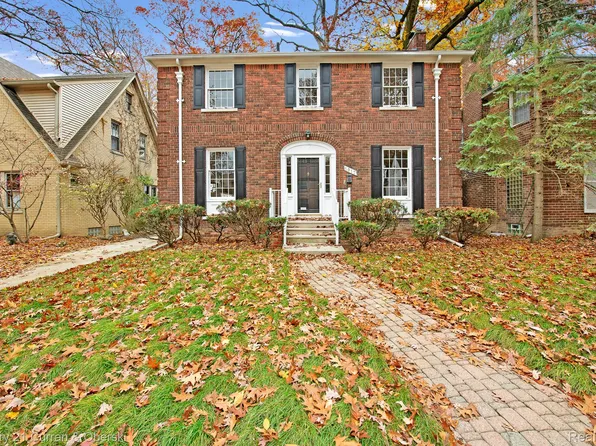 1017 S Highland St, Dearborn, MI 48124