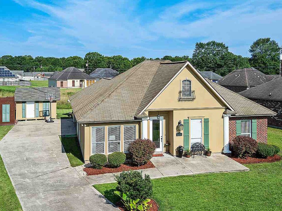 18133 Martha Dr, Zachary, LA 70791 Zillow