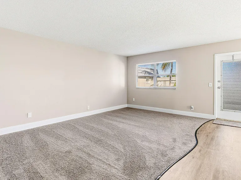 141 Brittany Way #C — Photo 10