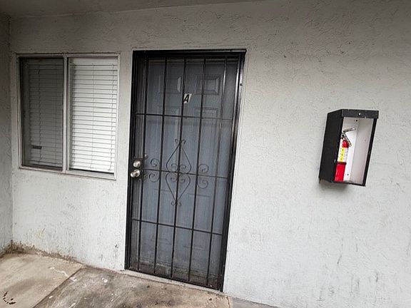 2nd image of 410 S 34th St APT A