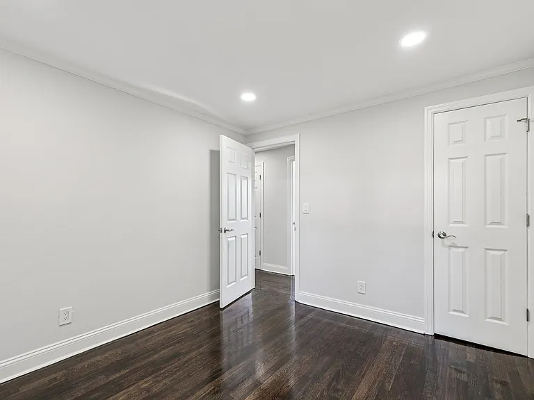 Eagle Rock Apartments — Photo 9