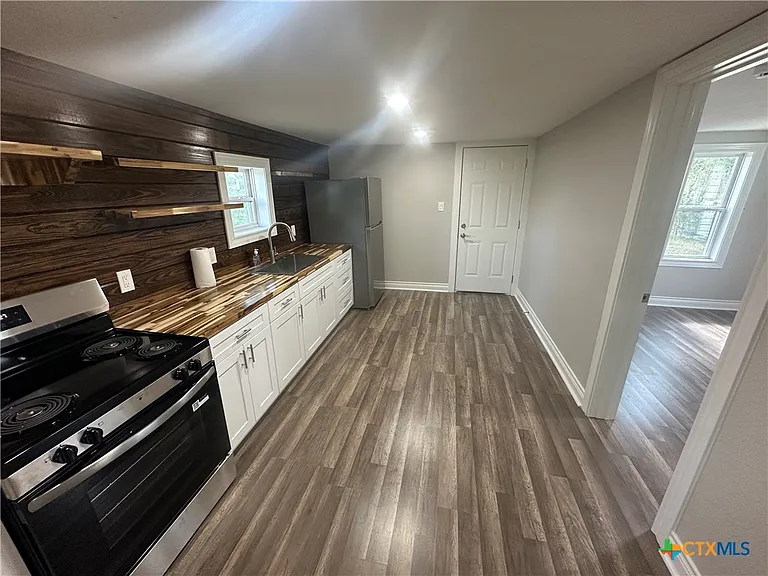 1515 Wright St — Photo 11