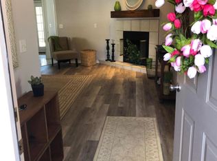 905 Lauderhill Ln, Fort Walton Beach, FL 32547