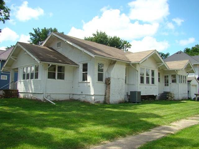 1st image of 108 N West St