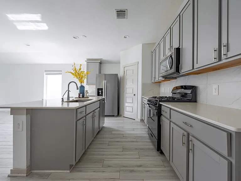 19003 Derrington Manor Ln — Photo 6