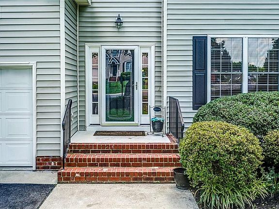 5th image of 9001 Merediths Branch Dr