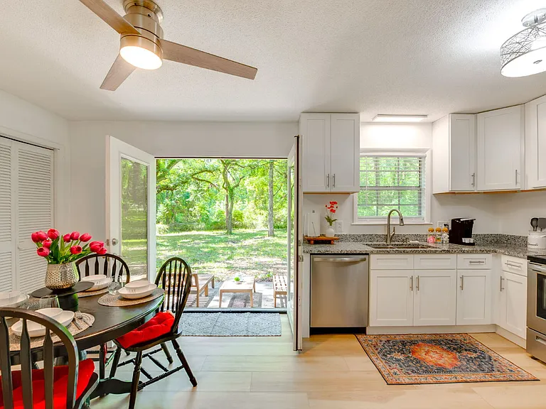 1011 Munson Landing Rd — Photo 17