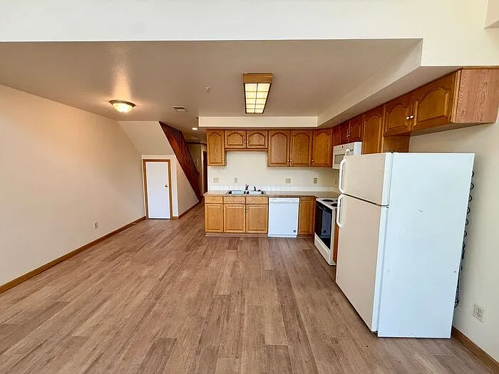 816 S College Ave #1 — Photo 7
