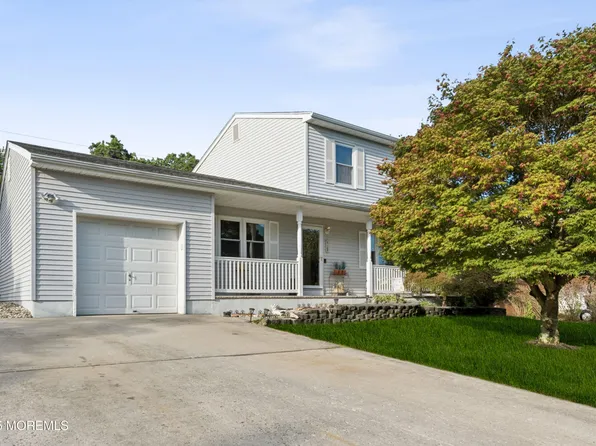 39 Marlow Avenue, Brick, NJ 08724