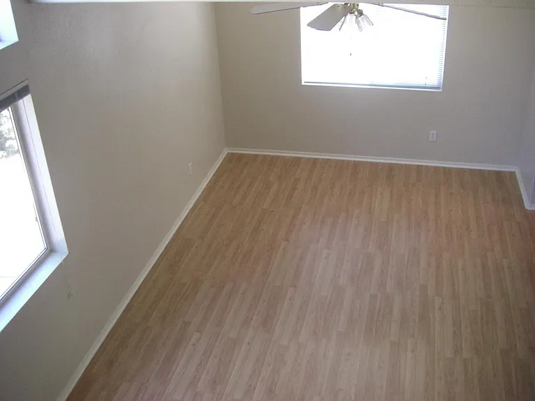 9402 Santa Fe Rose St — Photo 11