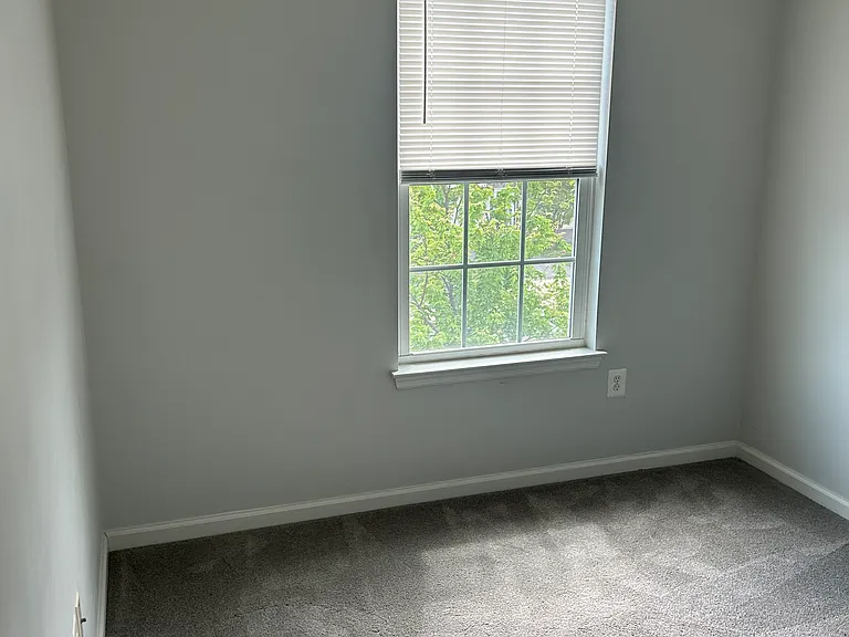 221 Woodstream Blvd — Photo 38