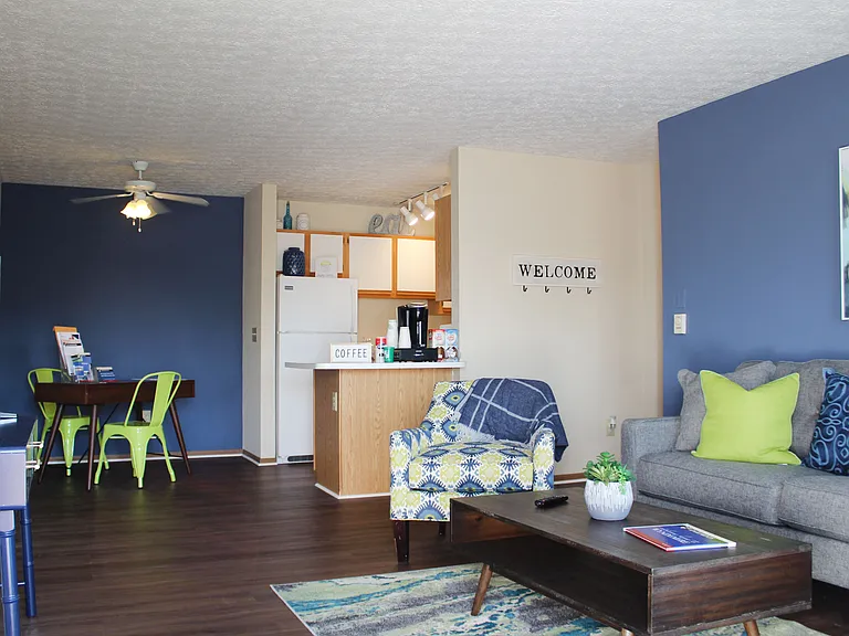 Wyndemere Apartments — Photo 21
