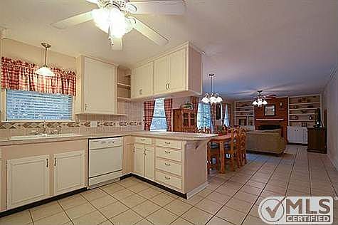 4th image of 7224 Brooks Ave