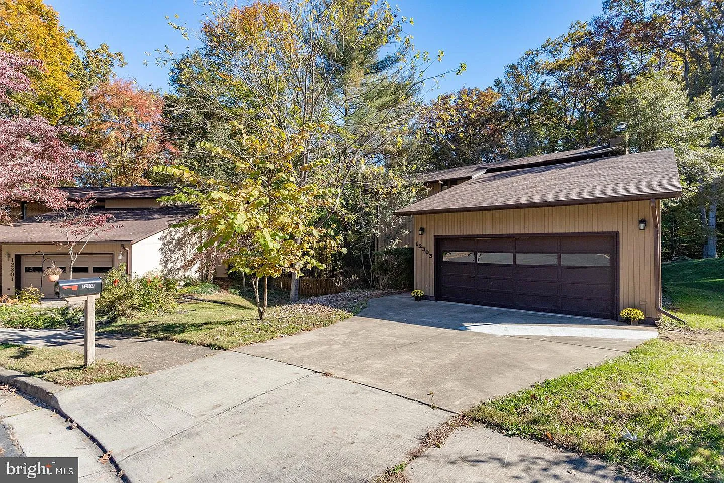 4 bed, 3.5 bath, 2702 sqft, $3,400 — Photo 2